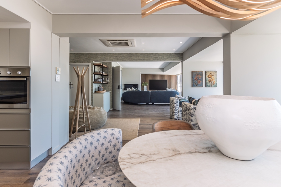 To Let 3 Bedroom Property for Rent in Sea Point Western Cape